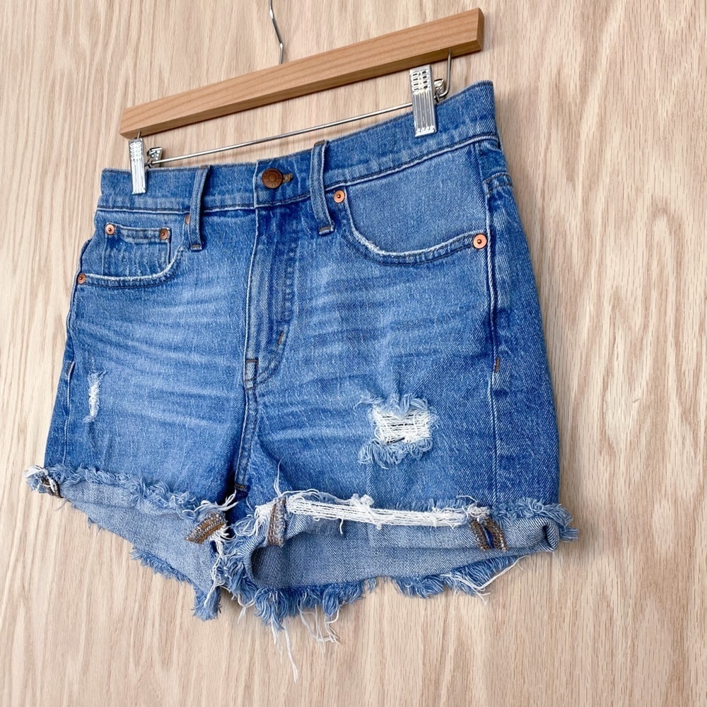 MADEWELL High Rise Distressed Denim Shorts Jordie Wash - Picture 2 of 6